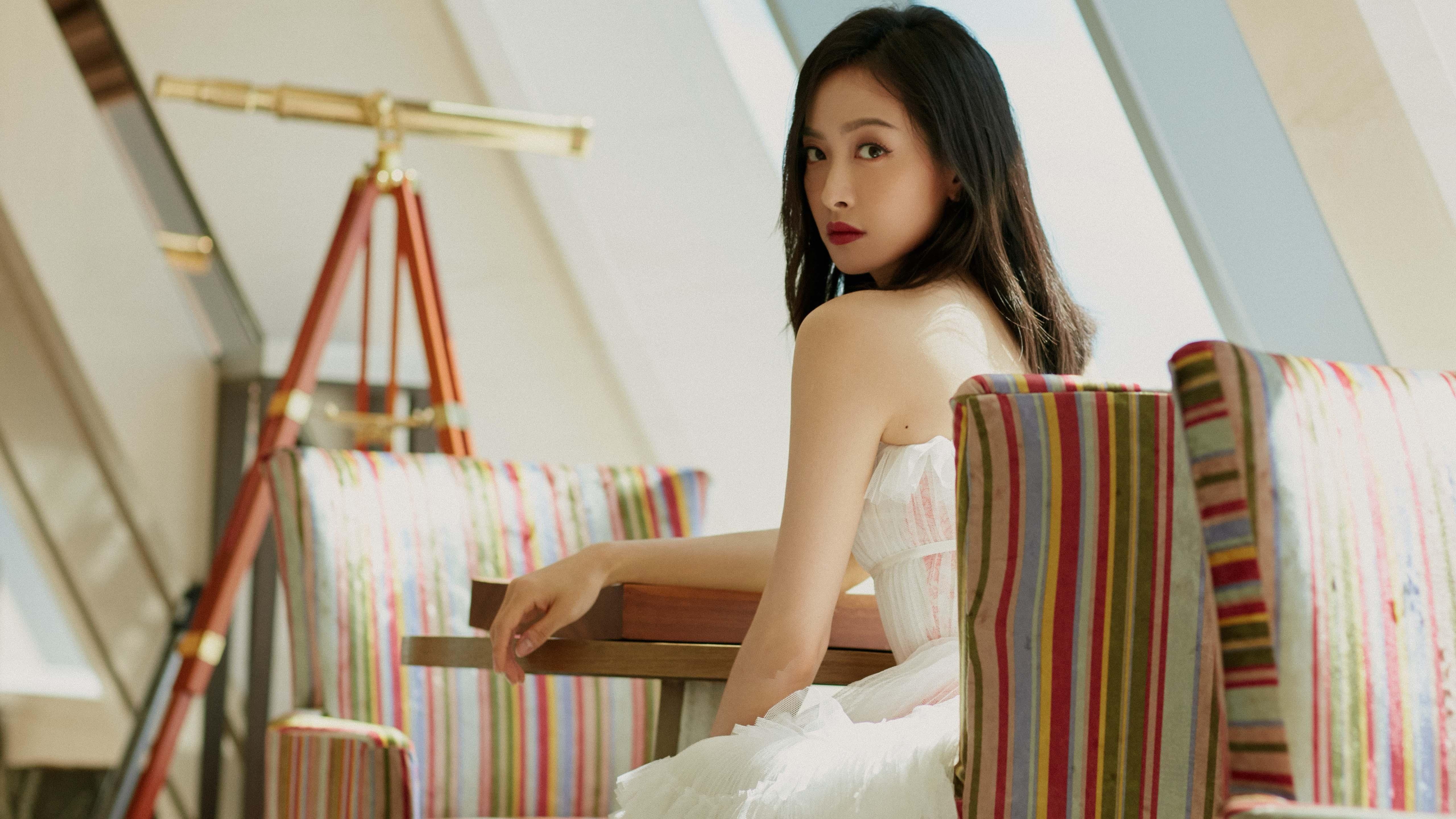 破茧，东决关键战之夜，爱德华兹用实力铺就王者之路