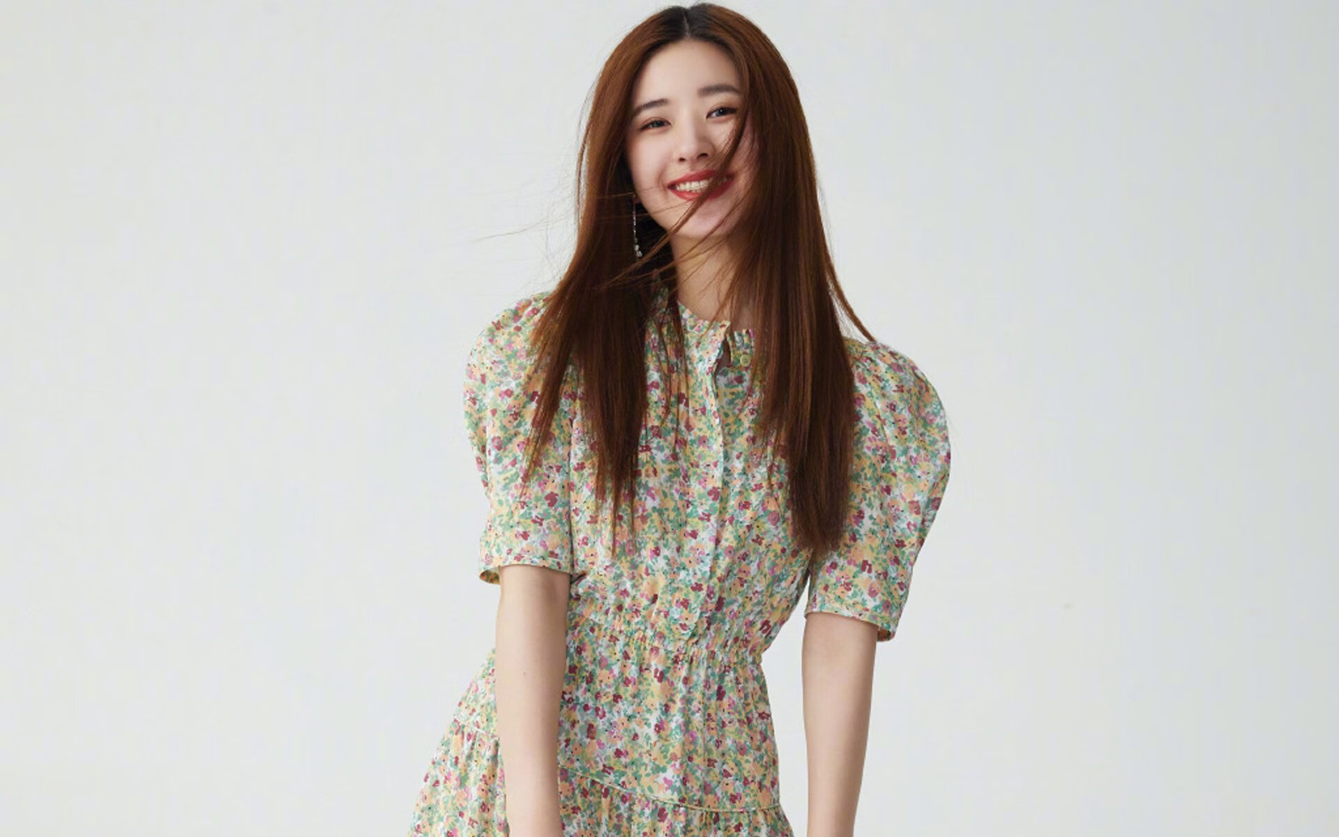 绿茵与硬木的交响，从西甲国家德比的焦点战到热火力克马刺的跨体育启示