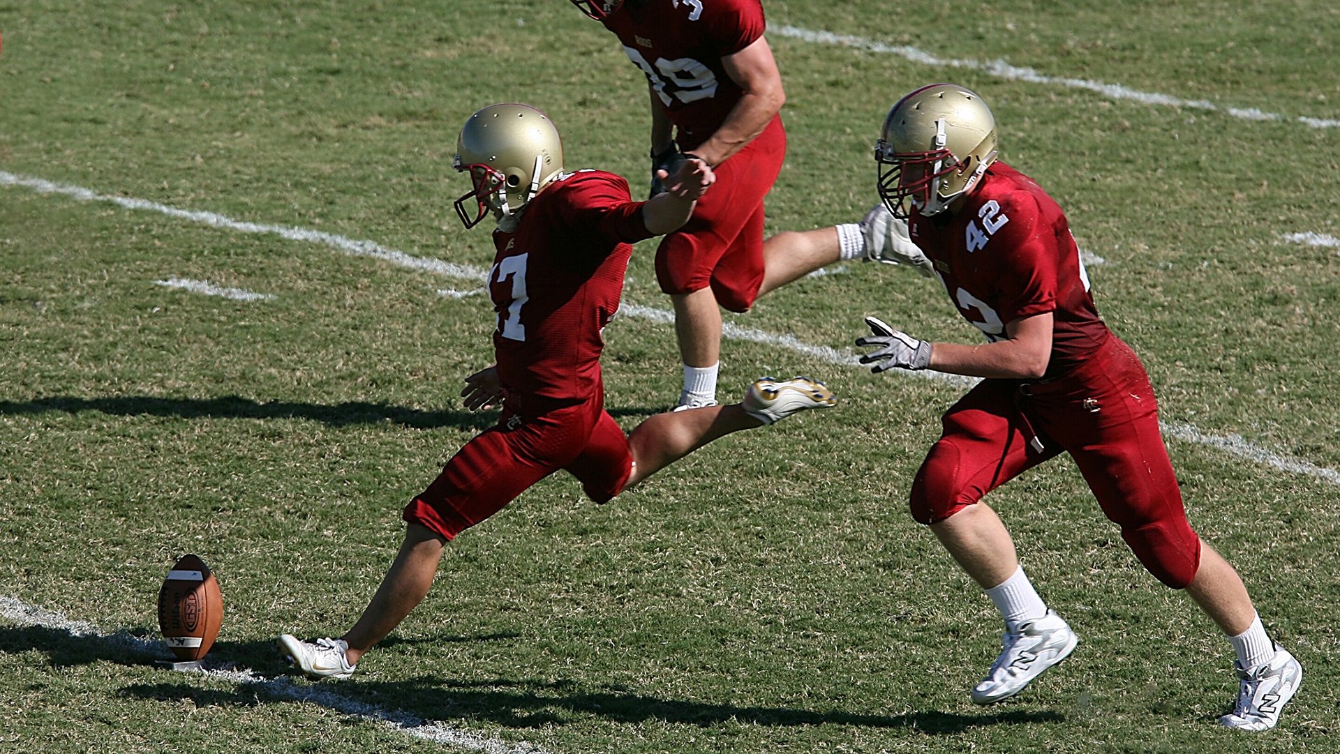 佩德里定义时刻，以艺术家的笔触，在委利内瑞拉的绝境中翻盘勒沃库森